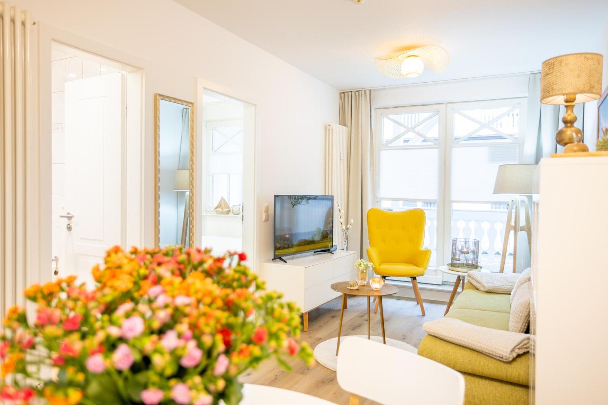 Fewo Auszeit Im Haus Strandburg Binz Esterno foto